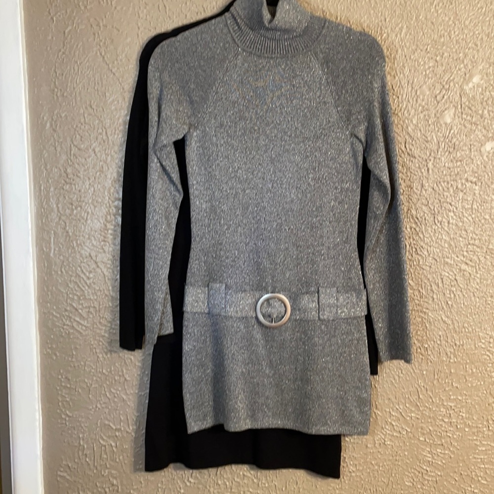 ‼️ SOLD‼️ fitted long turtle neck sweaters black&Gray “2 for the 1